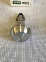 Jo-Ral straight mute for piccolo trumpet