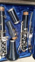 2 clarinets Selmer Bundy used
