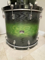 Yamaha Rock Tour Drum Set Ash and Mahogany 7 Piece