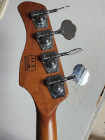 SIRE Marcus Miller P8// 4 str Bass. Ash//roasted Maple