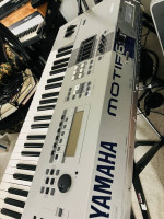 Yamaha Motif 6