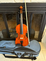EASTAR 4/4 Full Size Violin Excellent Condition