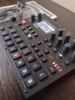 Elektron Syntakt Drum Synthesizer (2022)