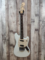 Fender AMERICAN PERFORMER MUSTANG - sonic blue - USA