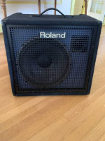 Roland KC500 Keyboard Amp