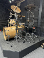 (Lowered Price) Awesome DW Drum Kit