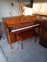 Wurlitzer  piano I DELIVER