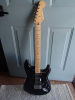1995 FENDER STRATOCASTER SPECIAL HSS ELECTRIC GUITAR MIM