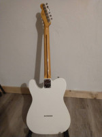 Squier Classic Vibe '70s Telecaster Thinline Limited-Edition Electric