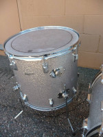Vintage Rogers Holiday DRUM SET