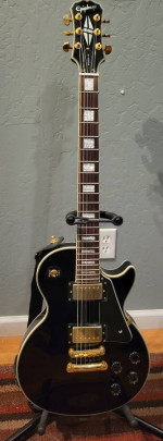 Epiphone (Gibson Les Paul) Black Beauty