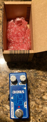 Malekko OMICRON Analog Chorus pedal in box like new