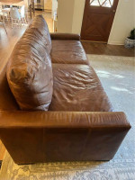 Neat Maxwell Leather Sofa Couch
