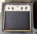 FRST ACT 104 Sm. (4) GUTAR AMP's
