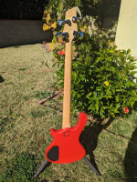 Washburn Bass Electric Guitar and Hartke HD 15 Bass Amp