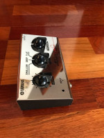 Yamaha Nathan East NE-1 Parametric Equalizer for Bass Guitar