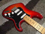 2018 Fender Player MIM Stratocaster Guitar HSS Plus Top Aged Cherry.