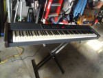 ꙮ ROLAND RD-150 Digital Keyboard Piano
