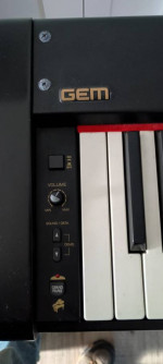 Keyboard Piano - Electronic