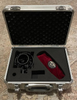 Shure KSM32 Condenser Mic