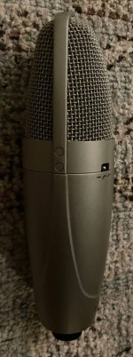 Shure KSM32 Condenser Mic