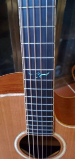2017 Maestro Singa M medium jumbo guitar