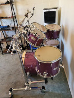 Beautiful TJS Drumset