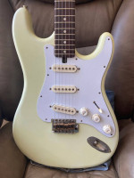 VINTAGE MIJ 70's STRAT COPY