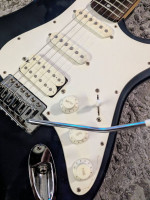 Rogue ST-4 Strat Style HSS Electric Guitar
