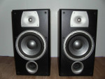 SPEAKERS: 5 JBL- 4 BOSE - 2 KLIPSHC - 2 BOSTON - 1 MEMOREX (14 TOTAL)