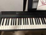 Yamaha P-105 Digital Piano - Full Weighted Keys - Like New