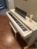 Yamaha Clavinova CLP-123 Piano