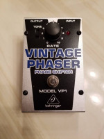 Behringer VP1 Vintage Phaser (Small Stone clone)