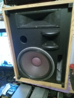 PEAVEY Studio Speakers 15" 3 way Tweeters by JBL ,Great Condition