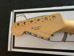 Electric guitar Fender Stratocaster maple neck w/ Pau Ferro fretboard