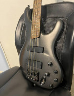 Ibanez Ergodyne Bass EDB600