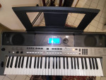Yamaha PSR-E443 Keyboard Piano Arranger