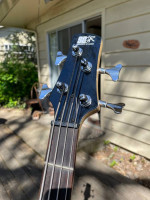 Ibanez soundgear bass with amp