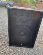 Rockville sound system for dj and band
