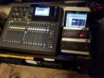 Behringer X32 Compact with ipad,p16