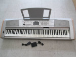 Yamaha DGX-500 Digital Portable Grand Piano Keyboard 88 Key
