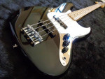 2020 Fender Player Jazz Bass Guitar Maple neck Black - $775