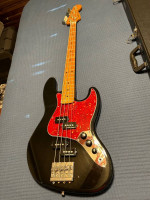 Fender Blacktop Jazz bass