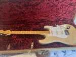 Fender American Vintage II '57 Stratocaster