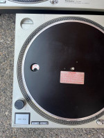 pair of TECHNICS sl-1200mk2 turntables 1200mk2 1200 mk2 dual voltage
