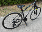 Black Suspension Hybrid Bike (like new)