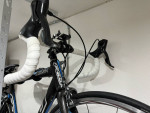 Carbon road bike