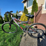 MAGNA OUTREACH BIKE