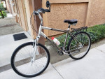 HYBRID BIKE 21 SPEEDS TIRE 26 SIZE L