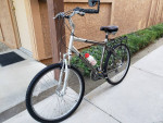 HYBRID BIKE 21 SPEEDS TIRE 26 SIZE L